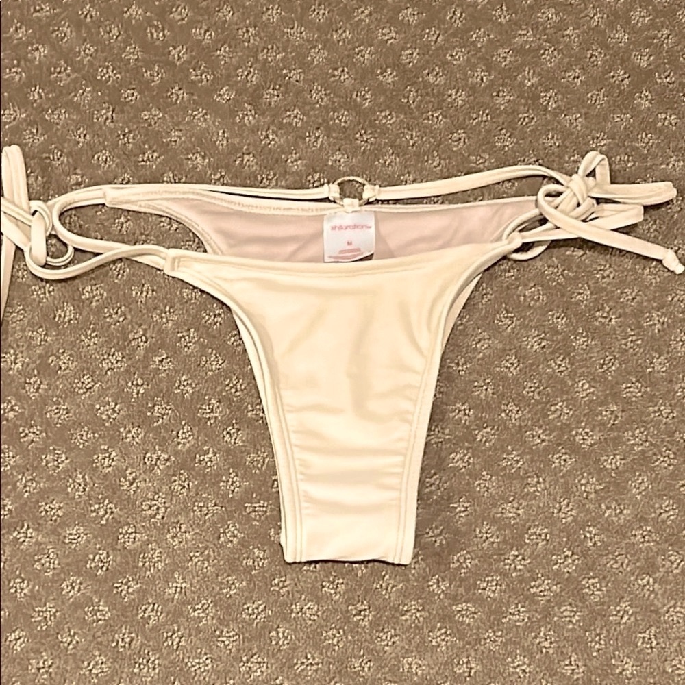 Tan Bikini Bottom with Side Ties Junior Size Medium NWOT - Picture 2 of 2